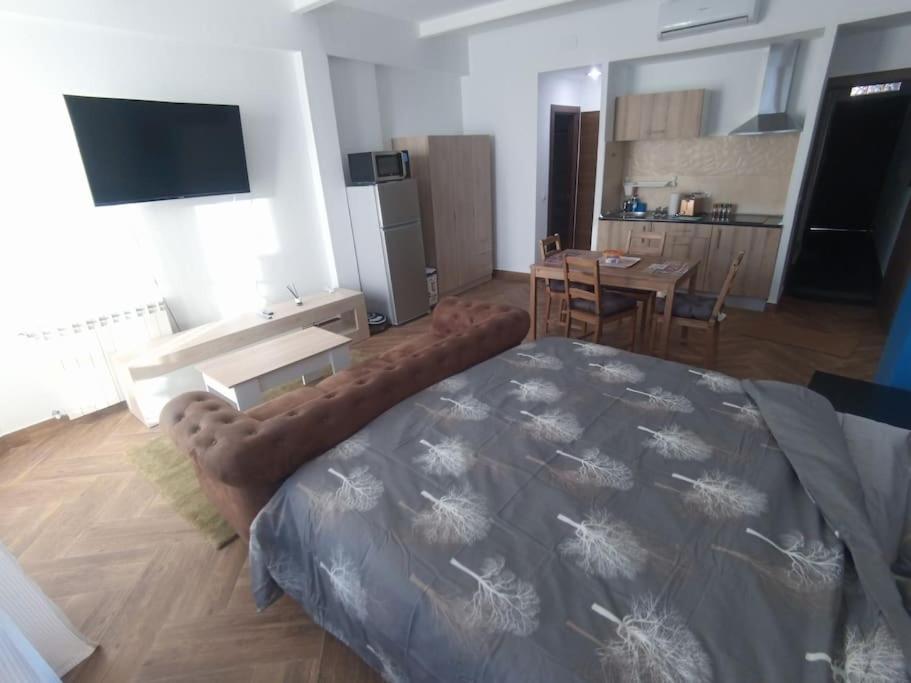 شقة Mini Loft بيسيريل دي لا سييرا المظهر الخارجي الصورة